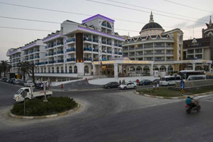 Palm World Resort And Spa Hotel